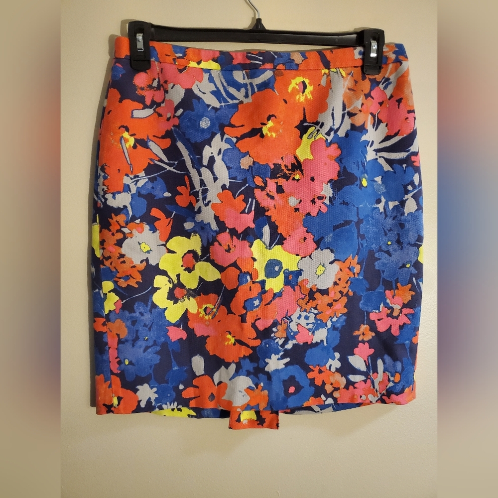 Loft Petite Canvas Colorful Floral Knee Length Skirt Size 12P
